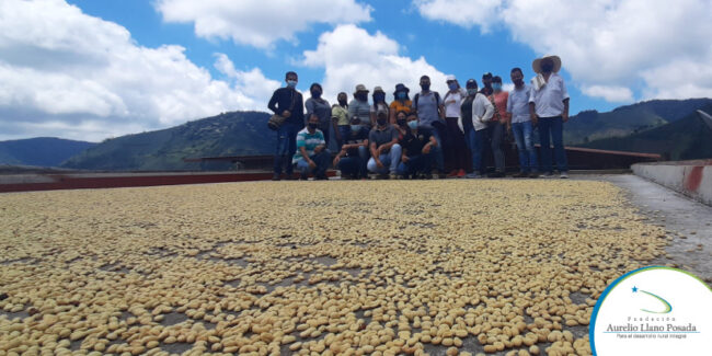 Noticia Julio, Intercambio de experenciencias - Fundación Aurelio Llano Posada