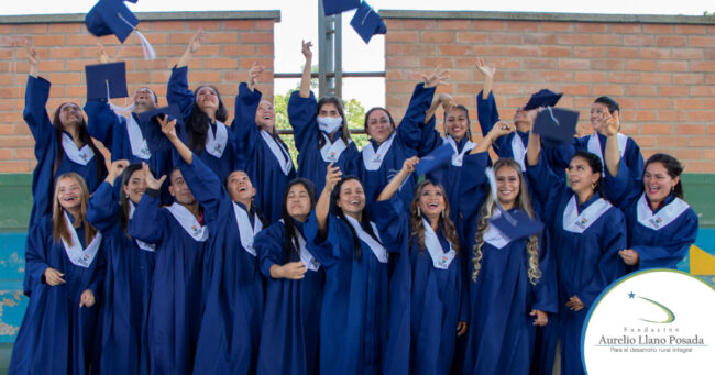 16 años apoyando el desarrollo integral de jóvenes rurales de las regiones de Colombia